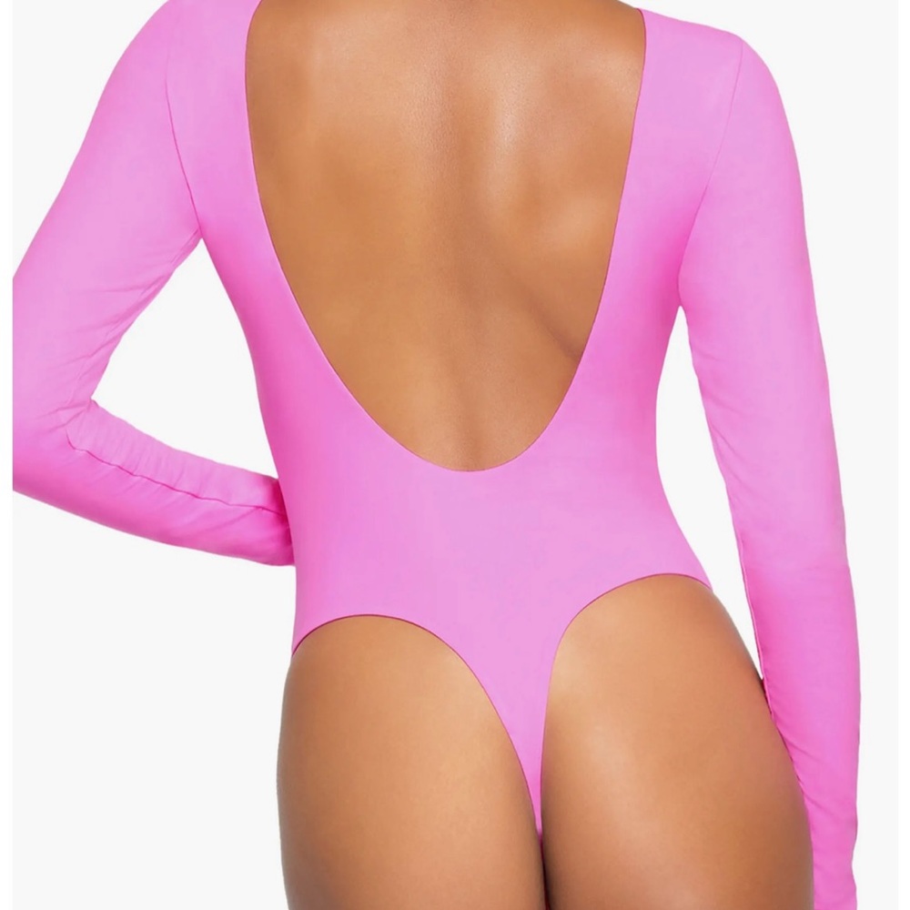 Fits everybody skims body suit